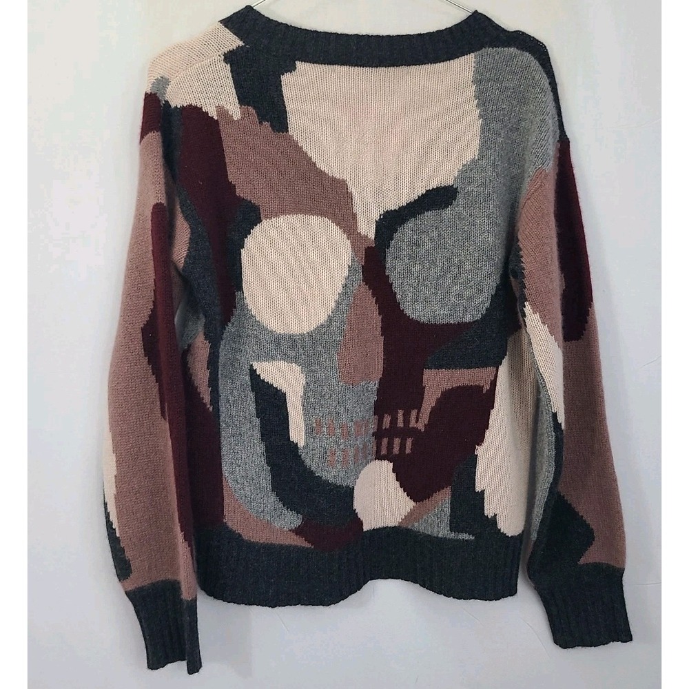 Skull Cashmere Cayenne Camo Pullover V-neck Sweater Size XS Whimigoth Punk